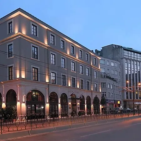 10 Karakoy