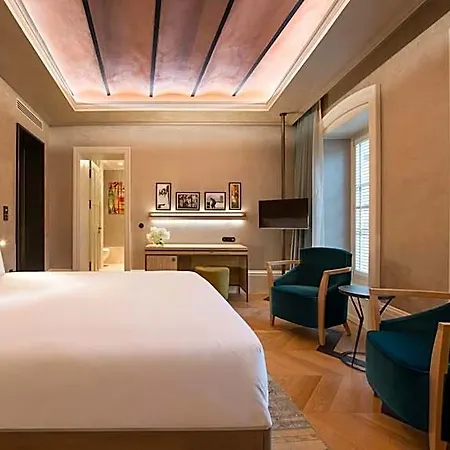 Hotel 10 Karakoy 5*