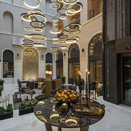 10 Karakoy Szálloda 5*