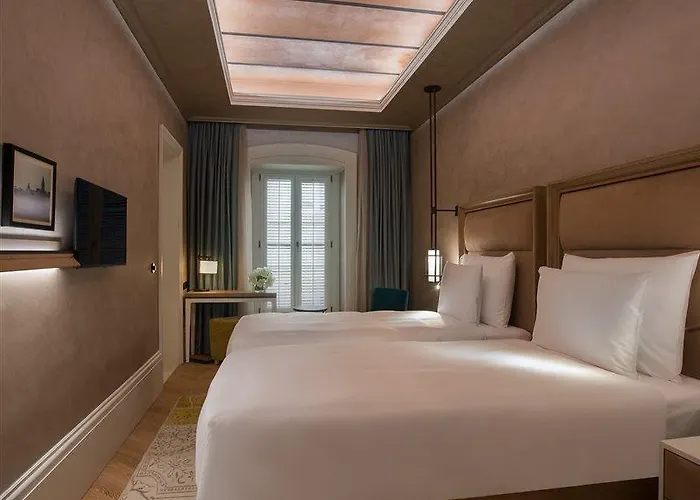 10 Karakoy İstanbul