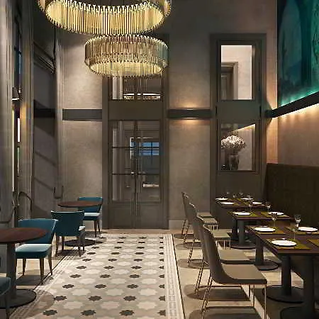10 Karakoy Otel