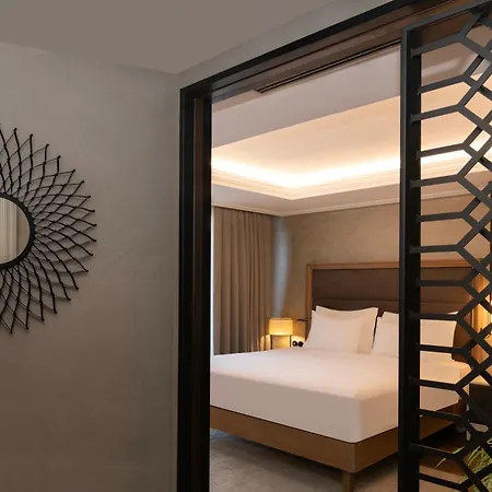 Otel 10 Karakoy