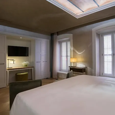 Otel 10 Karakoy