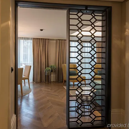 Otel 10 Karakoy 5*