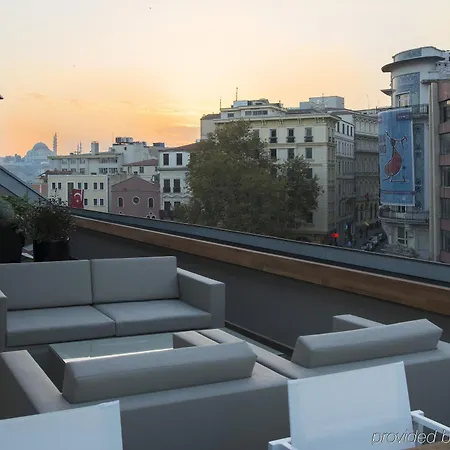 10 Karakoy Otel 5*