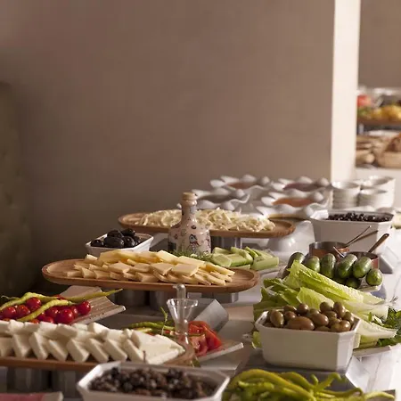 10 Karakoy Otel 5*