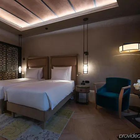 Otel 10 Karakoy