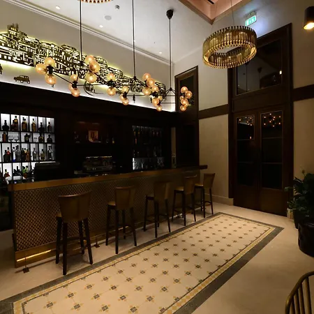10 Karakoy ホテル